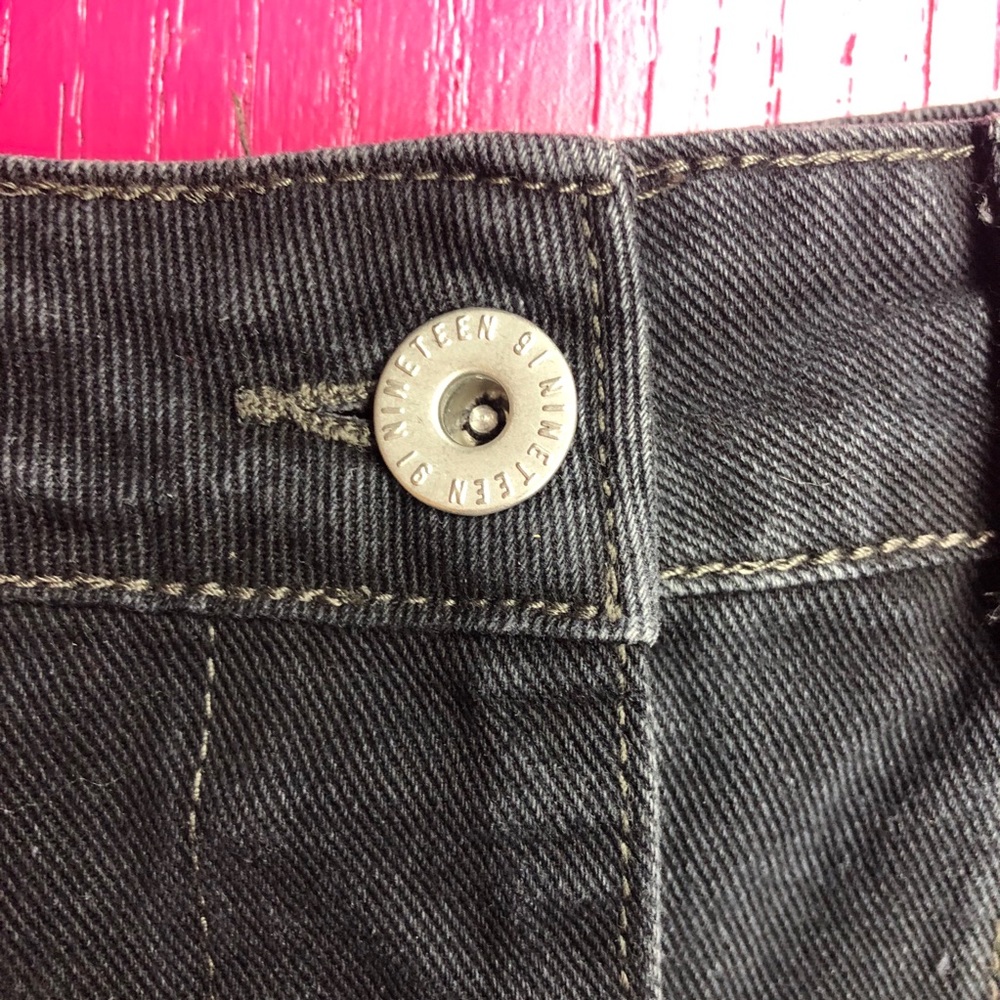 ✨Button Up Cotton On Jean Skirt✨ - Picture 3 of 5